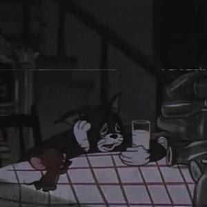 KTV包厢吃奶激情视频
